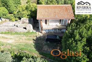 Kuca u Radovicima Tivat u blizini Luštica Bay